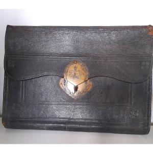 Document Holder In Gilded Morocco Leather With Small Irons, Louis XV Period, 15th Century, 18th Century