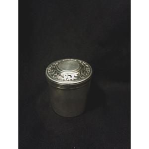 Cylindrical Sponge Box In Silvered Bronze, 18th Century, Ball