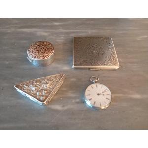 Lot Of Objets De Vertu Solid Silver Pillboxes Watch Necklace And Compact