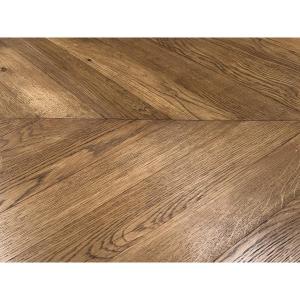 51.3m² - Herringbone Parquet