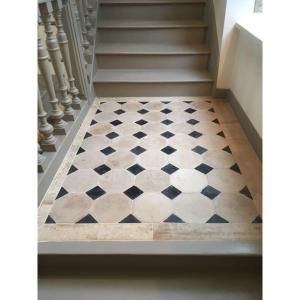 Cabochon Tile, XV To XVIII Th Century