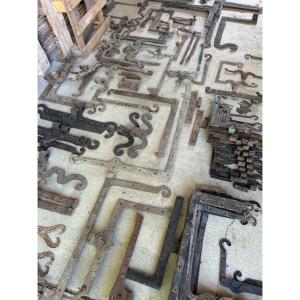 16th, 17th, And 18th Century Ironwork - 600 To 700 Pieces In Lots Or Individually