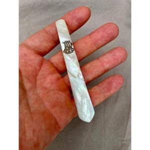 Mother-of-pearl Tie Clip Engraved 19th Century Napoleon III 19th