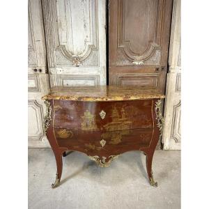 Louis XV Style Chest Of Drawers In Red Lacquer, Circa 1900