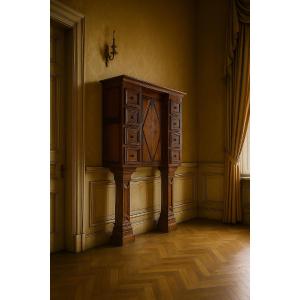 Stipo Monetiere, Piedmont 17th Century Cabinet With 8 Drawers, In Walnut, Italy 17th Century