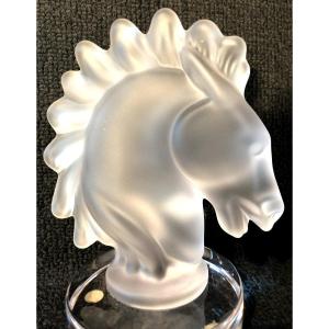 Paperweight With The Effigy Of A Horse's Head, Vannes-le-châtel Crystal Factory, 20th Century