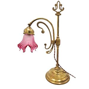 Art Nouveau Table Lamp With A Tulip In Incarnate Pink Glass Paste On A Stem With A Ball Joint