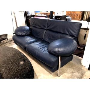 "1980s Italian Sofa By Paolo Piva In Blue Leather With Round Swivel Shelves."