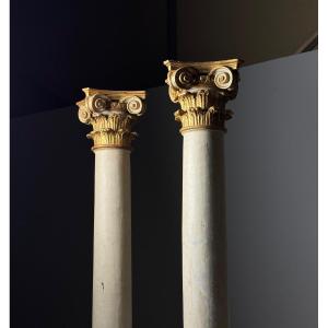 18th-century Columns With Gilded Capitals