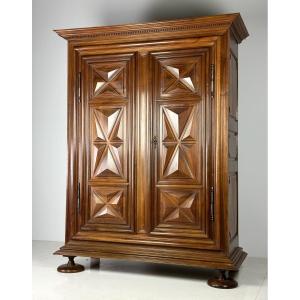 Cabinet Bourgogne 1700 