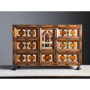 19th Century Art Cabinet In Wood Marquetry