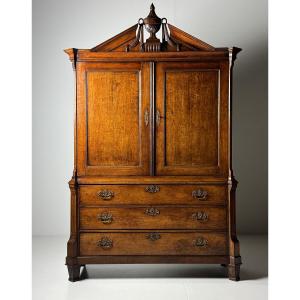 18th Century Dutch Oak Cabinet