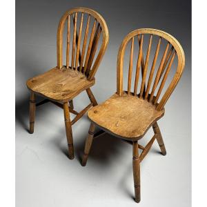 Set Of 2 Windsor Chairs