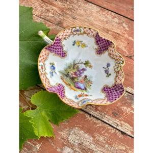 Meissen German Porcelain Empty Pocket Auguste Rex