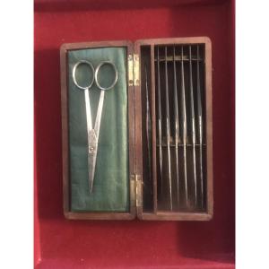19th Century Surgical Instrument Box.
