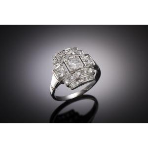Art Deco Diamond Ring In Platinum. French Work Circa 1930.