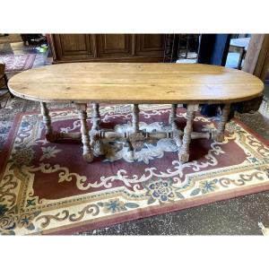 Large Character Table – Good Width, Antique Base With Seven Baluster Legs