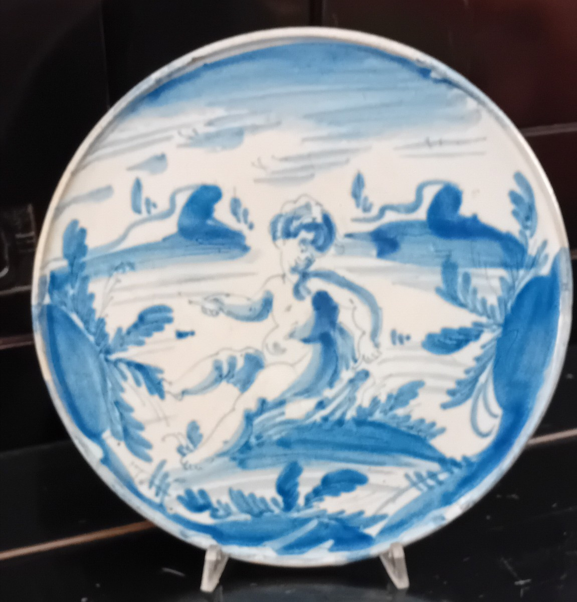 antica alzata in maiolica,fornace ligure del XVIIsecolo