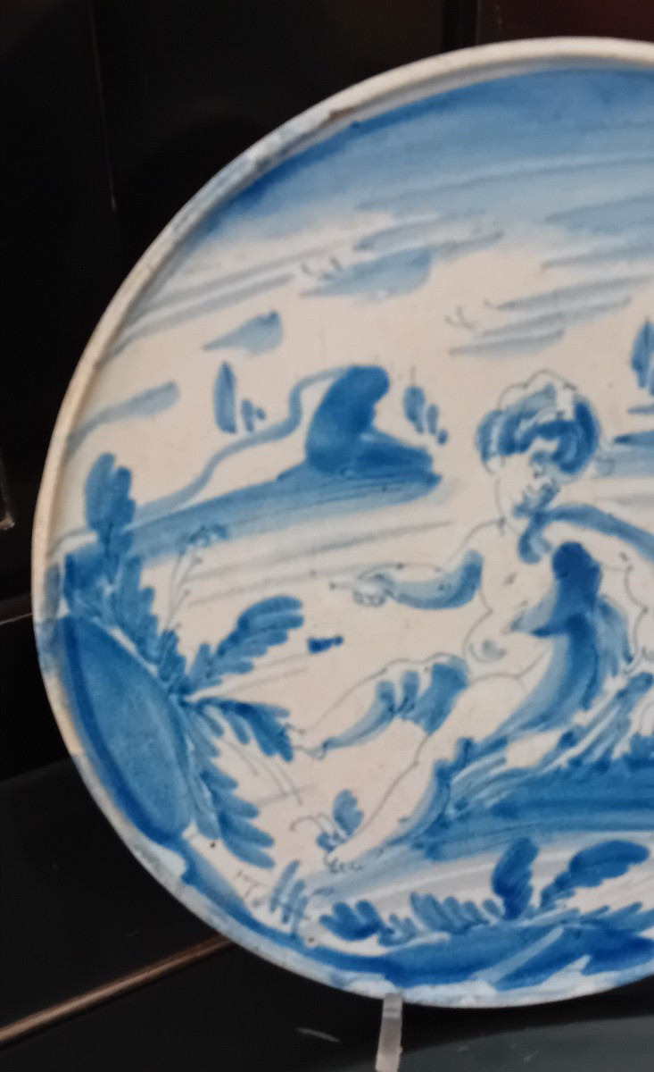 antica tesa Ligure in maiolica con decorazioni in blu-photo-4