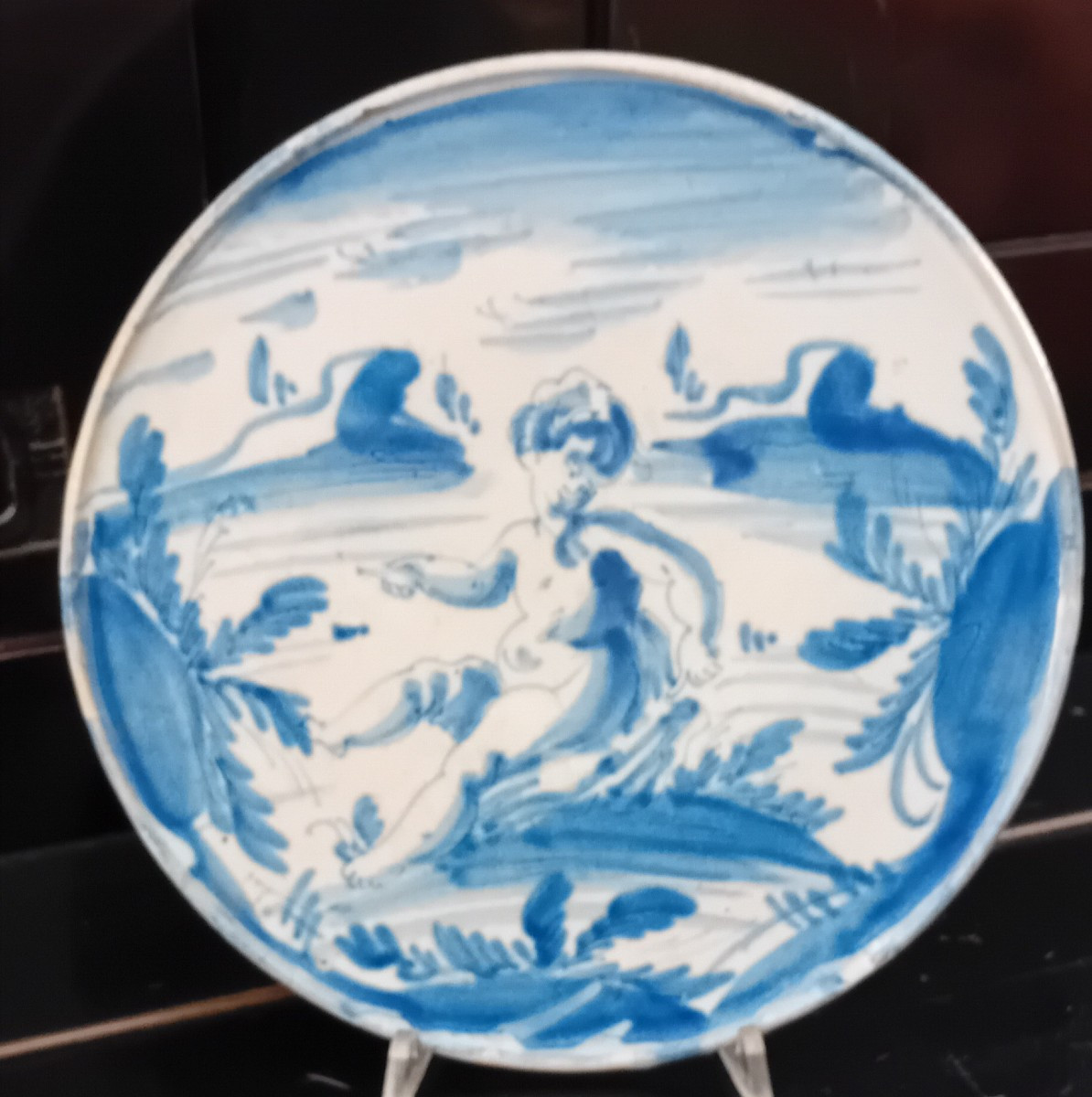 antica tesa Ligure in maiolica con decorazioni in blu