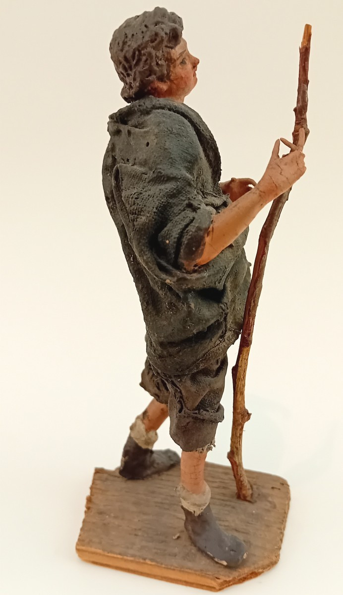 antico pastorello,  personaggio di presepe, di Giovanni Matera-photo-3