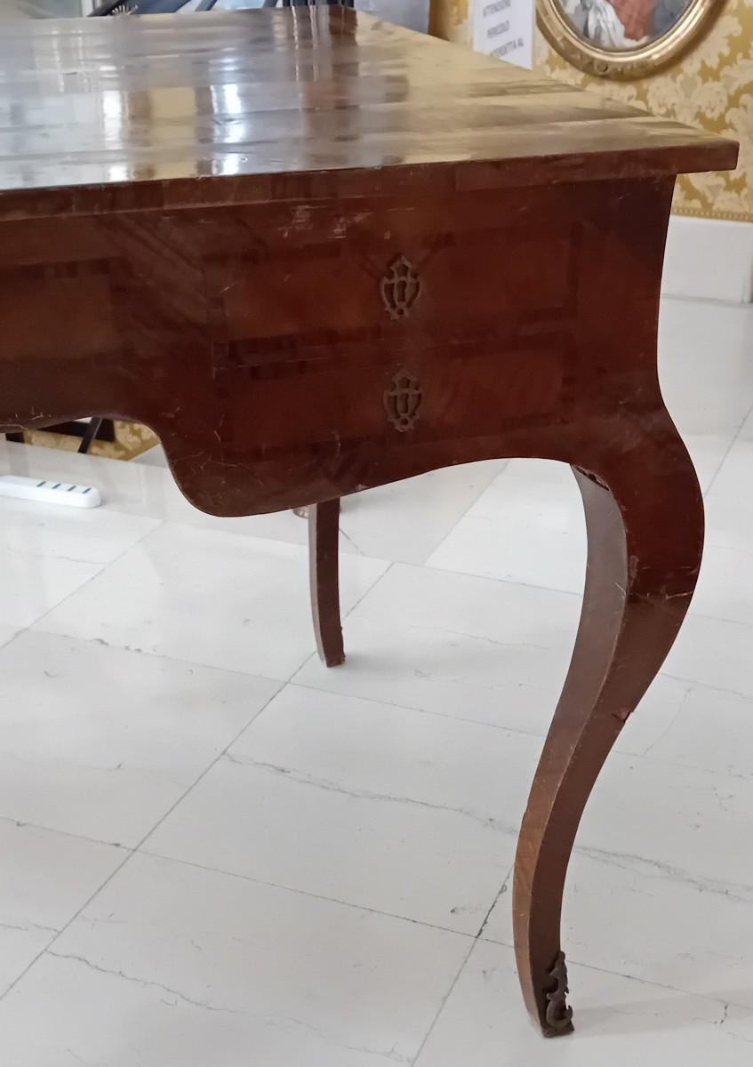 antica Scrivania Luigi XV lastronata in legno di noce-photo-3