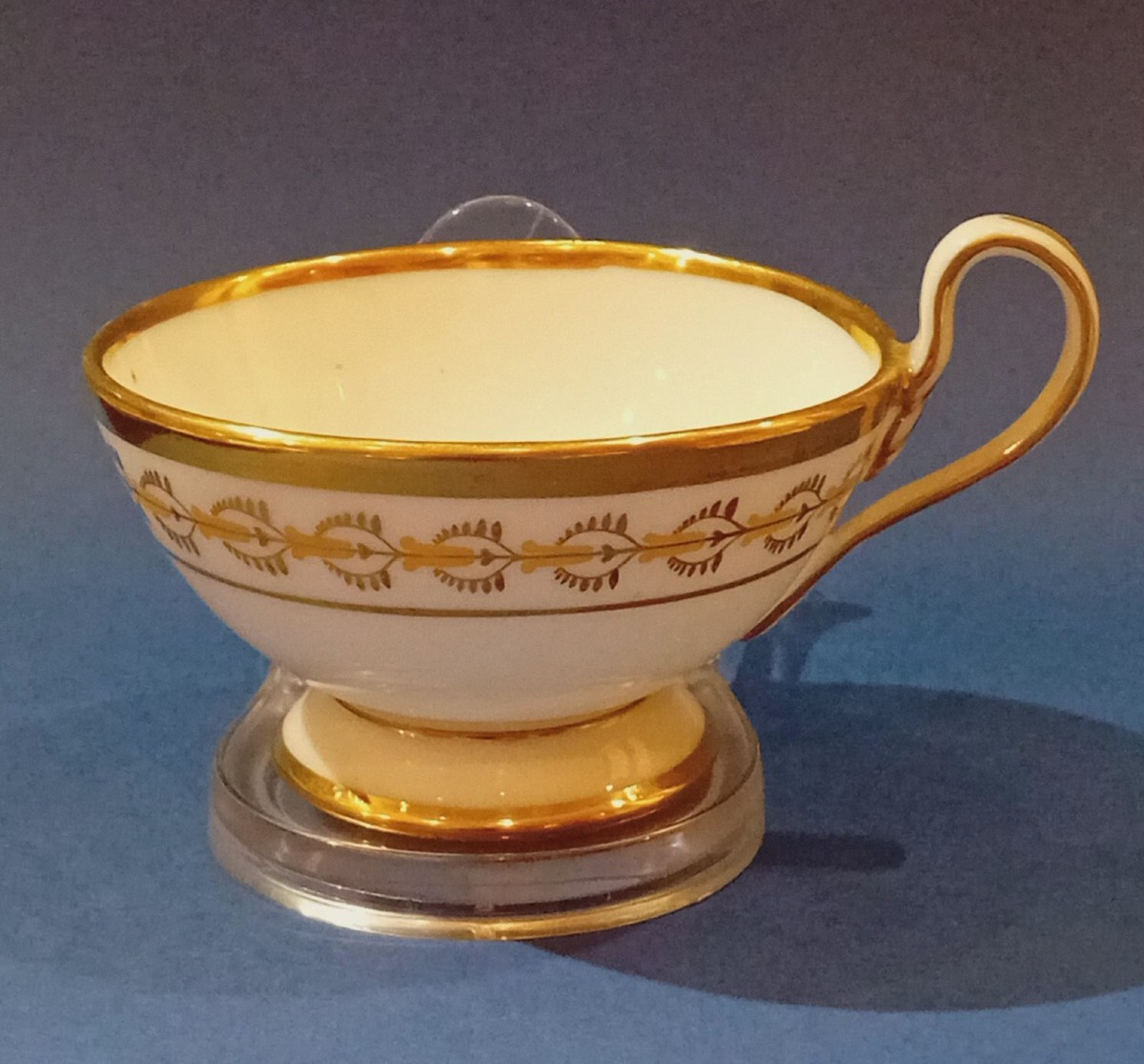 Tazza con piattino Impero in porcellana-photo-3