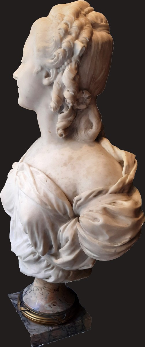 scultura in marmo raffigurante Dama-photo-3