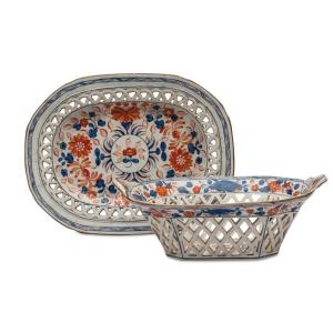 antico cestino con vassoio in ceramica traforata e decorata a cineserie 