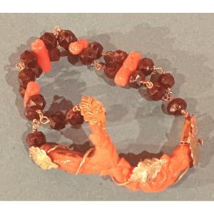 bracciale realizzato in antichi granati,corallo di Sciacca e oro