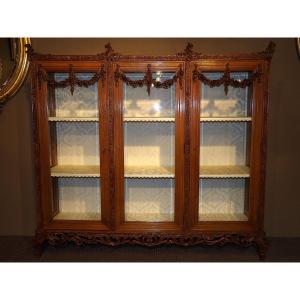 Three-door Display Case