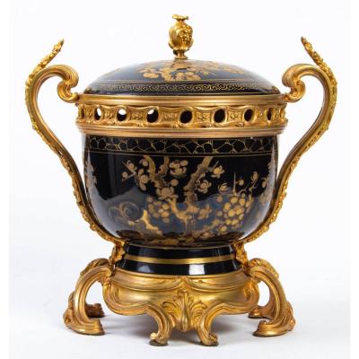 Porcelain Soup Tureen