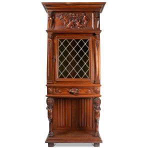 Credence de style Néo-renaissance en chêne mouluré et sculpté, XIXe