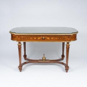 Table de milieu en marqueterie de bois précieux,  XXe