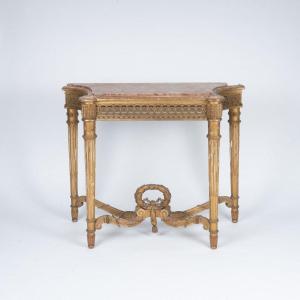 Console d'applique de style Louis XVI en bois stuqué et doré,  XIXe