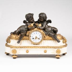 Chauvel In Nantes, Clock With Cherubs In Carrara Marble And Bronze, 19th
