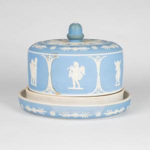 Wedgwood Porcelain Cheese Or Cake Bell, 20th Century