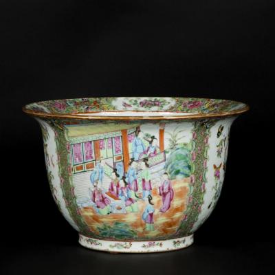 Cache-pot en porcelaine de Canton, XXe