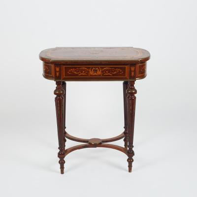 Travailleuse en marqueterie de bois précieux, XIXe