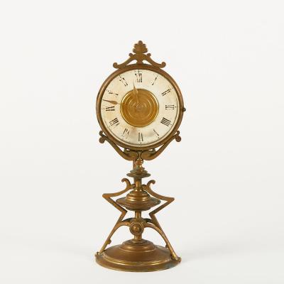 Pendule de bureau en bronze dor&eacute;, XIXe