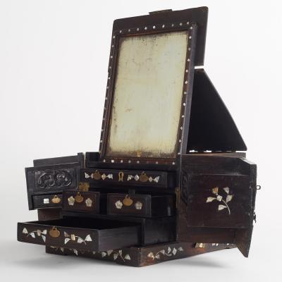 Box With Indochinese Mirror In Exotic Wood, 19th Century