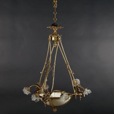 Lustre en bronze doré aux roses en verre et coupe en albâtre, XIXe