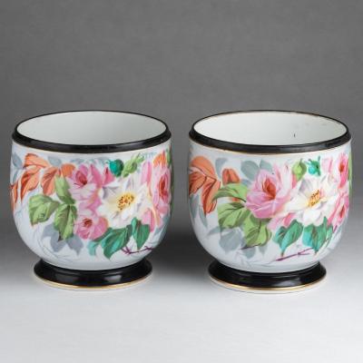 Paire de cache-pots en porcelaine de Paris, XIXe