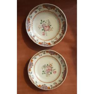 Pair Of Saucers: East India Company, 18th Century.