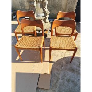 4 Niels Otto Moller Teak Chairs (model 71) And A Teak Table