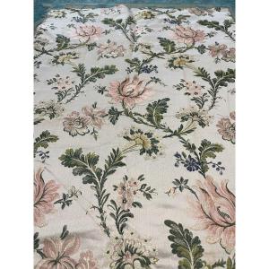 Jacquard Silk Fragment With Floral Decoration – Prestige Vintage  