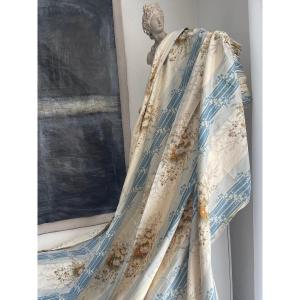 Pair Of Curtains With Spring Floral Decor