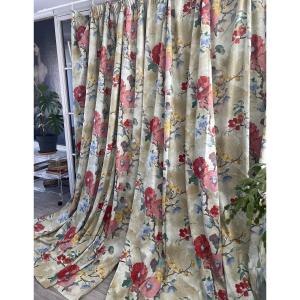 Pair Of Vintage Watercolour Curtains With Large-scale Floral Design