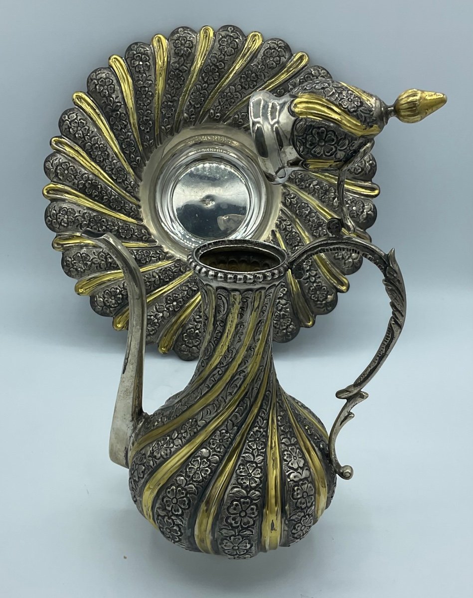 Aiguière (tombak) Et Bassin En Argent Antique Richement Décorés d'Ornements Floraux Enroulés Et-photo-6