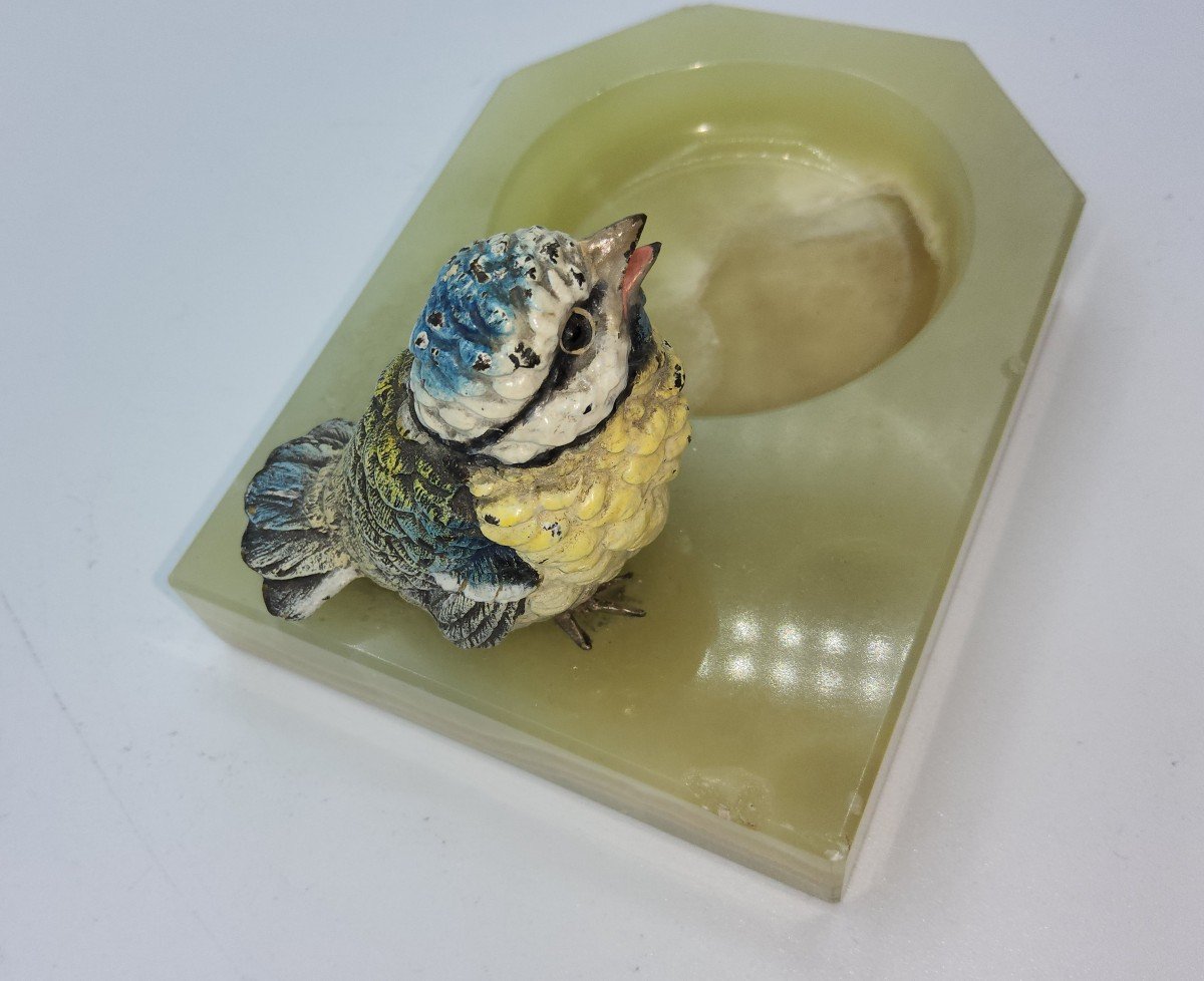 Uccellino in bronzo dipinto a freddo su posacenere in onice-photo-6
